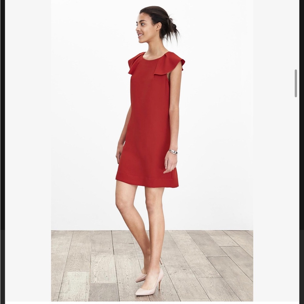 Crepe Flutter Sleeve Shift Banana Republic